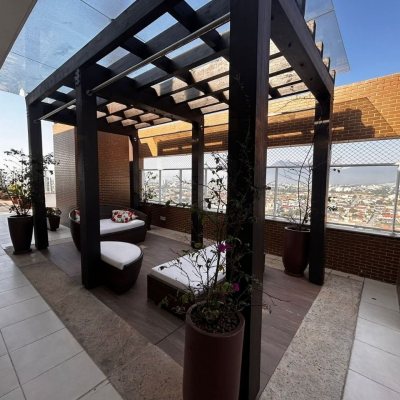 Apartamentos com 83m², 3 quartos, 1 suíte, 2 garagens, no bairro Pagani em Palhoça