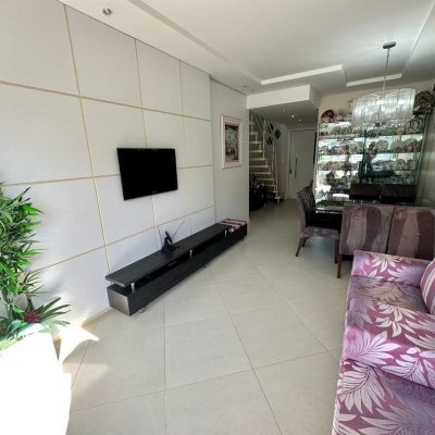 Cobertura com 162m², 4 quartos, 1 suíte, 1 garagem, no bairro Centro em Florianópolis
