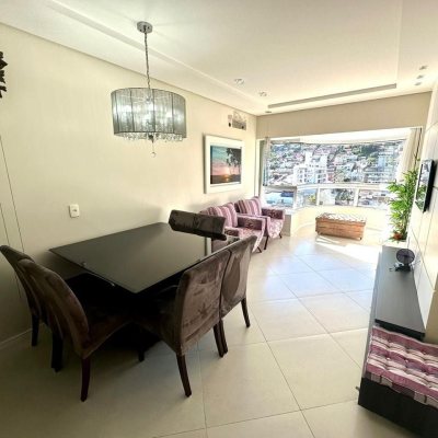 Cobertura com 162m², 4 quartos, 1 suíte, 1 garagem, no bairro Centro em Florianópolis