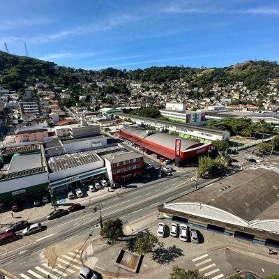 Cobertura com 162m², 4 quartos, 1 suíte, 1 garagem, no bairro Centro em Florianópolis