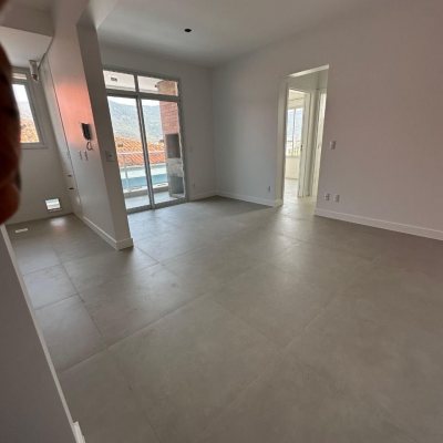Apartamentos com 48m², 1 quarto, 1 garagem, no bairro Açores em Florianópolis