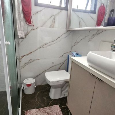 Predio com 240m², 2 garagens, no bairro Jardim Atlântico em Florianópolis