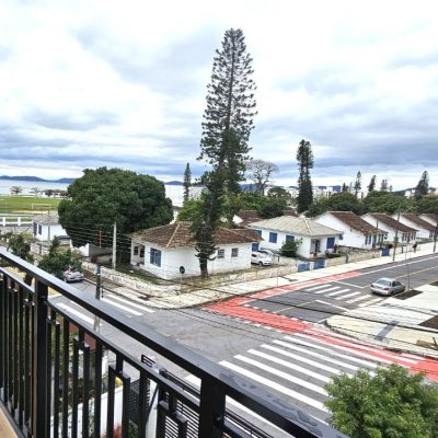 Predio com 240m², 2 garagens, no bairro Jardim Atlântico em Florianópolis