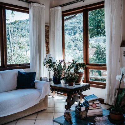 Casa em Condomínio com 300m², 4 quartos, 1 suíte, 4 garagens, no bairro Rio Tavares em Florianópolis