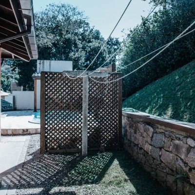 Casa em Condomínio com 300m², 4 quartos, 1 suíte, 4 garagens, no bairro Rio Tavares em Florianópolis