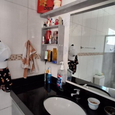 Casa Residencial com 111m², 3 quartos, 1 suíte, 1 garagem, no bairro Ingleses em Florianópolis