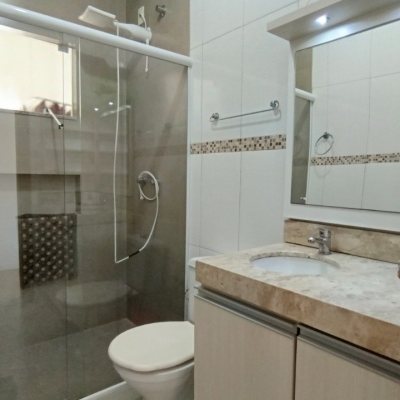 Casa Residencial com 111m², 3 quartos, 1 suíte, 1 garagem, no bairro Ingleses em Florianópolis