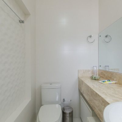 Casa Residencial com 393m², 5 quartos, 4 suítes, 2 garagens, no bairro Jurerê Internacional em Florianópolis