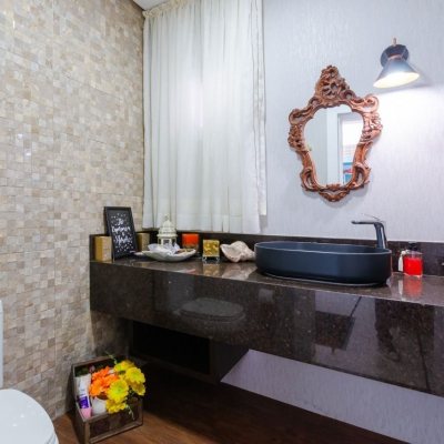 Casa Residencial com 393m², 5 quartos, 4 suítes, 2 garagens, no bairro Jurerê Internacional em Florianópolis