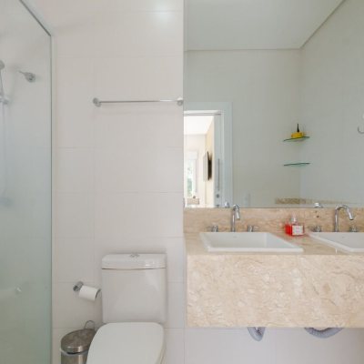 Casa Residencial com 393m², 5 quartos, 4 suítes, 2 garagens, no bairro Jurerê Internacional em Florianópolis