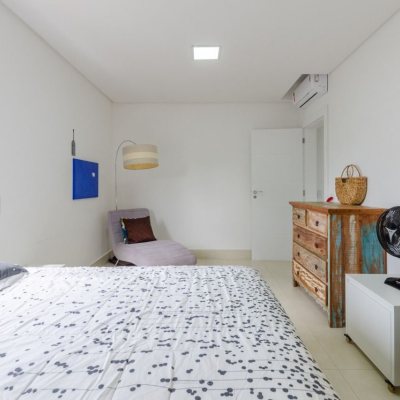 Casa Residencial com 393m², 5 quartos, 4 suítes, 2 garagens, no bairro Jurerê Internacional em Florianópolis