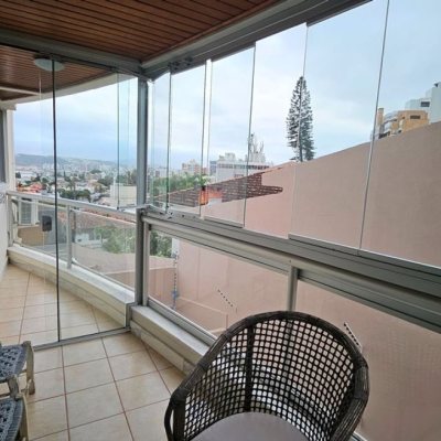Apartamentos com 114m², 3 quartos, 1 suíte, 2 garagens, no bairro Itaguaçu em Florianópolis