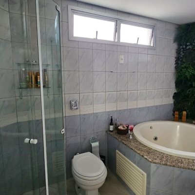 Apartamentos com 114m², 3 quartos, 1 suíte, 2 garagens, no bairro Itaguaçu em Florianópolis