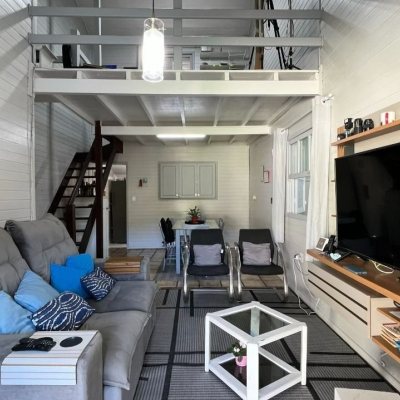 Casa Residencial com 200m², 3 quartos, 1 suíte, 2 garagens, no bairro Campeche em Florianópolis