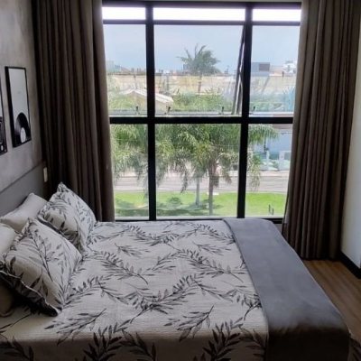 Apartamentos com 36m², 1 quarto, 1 garagem, no bairro Ingleses em Florianópolis