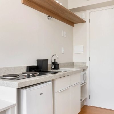 Studio Residencial com 15m², 1 quarto, no bairro Cachoeira Do Bom Jesus em Florianópolis