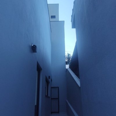 Casa Residencial com 184m², 3 quartos, 3 suítes, 2 garagens, no bairro Trindade em Florianópolis