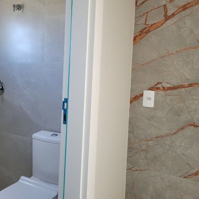 Casa Residencial com 157m², 3 quartos, 3 suítes, 2 garagens, no bairro Ingleses do Rio Vermelho em Florianópolis