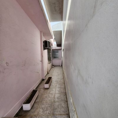 Casa Comercial com 105m², no bairro Estreito em Florianópolis