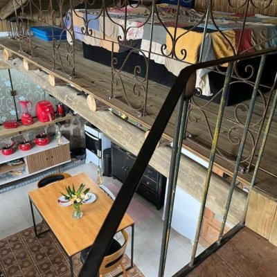 Casa Residencial com 135m², 1 quarto, 2 garagens, no bairro Sambaqui em Florianópolis