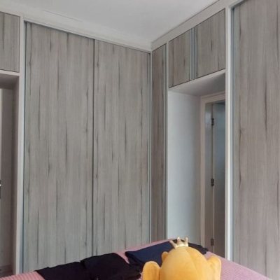 Casa Residencial com 113m², 4 quartos, 1 suíte, 2 garagens, no bairro Carianos em Florianópolis