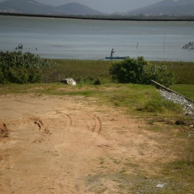 Terrenos Residenciais com 704m², no bairro Ponta De Baixo em São José