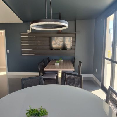 Apartamentos com 98m², 3 quartos, 3 suítes, 3 garagens, no bairro Trindade em Florianópolis