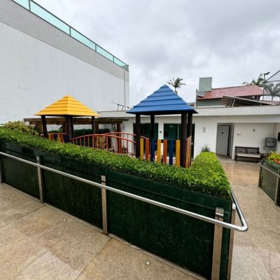 Apartamentos com 124m², 3 quartos, 2 suítes, 2 garagens, no bairro Balneário em Florianópolis