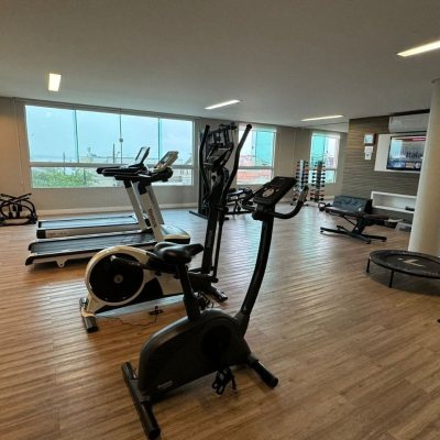 Apartamentos com 124m², 3 quartos, 2 suítes, 2 garagens, no bairro Balneário em Florianópolis