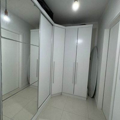 Apartamentos com 124m², 3 quartos, 2 suítes, 2 garagens, no bairro Balneário em Florianópolis