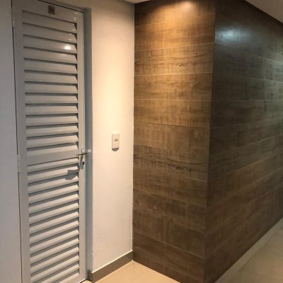 Apartamentos com 124m², 3 quartos, 2 suítes, 2 garagens, no bairro Balneário em Florianópolis