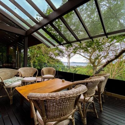 Casa em Condomínio com 264m², 4 quartos, 2 suítes, 4 garagens, no bairro Lagoa da Conceição em Florianópolis