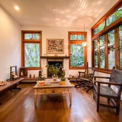 Casa em Condomínio com 264m², 4 quartos, 2 suítes, 4 garagens, no bairro Lagoa da Conceição em Florianópolis