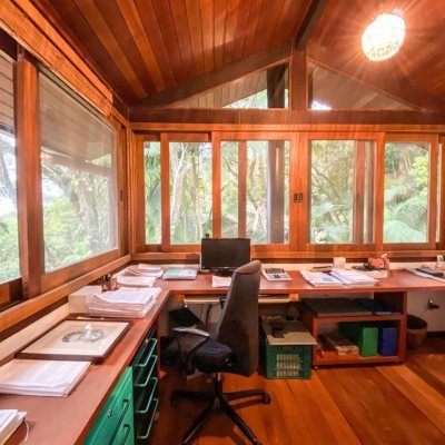 Casa em Condomínio com 264m², 4 quartos, 2 suítes, 4 garagens, no bairro Lagoa da Conceição em Florianópolis