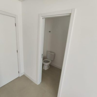 Cobertura com 235m², 3 quartos, 3 suítes, 3 garagens, no bairro Ingleses do Rio Vermelho em Florianópolis