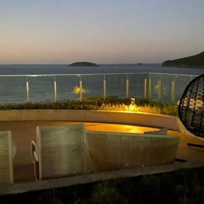 Cobertura com 235m², 3 quartos, 3 suítes, 3 garagens, no bairro Ingleses do Rio Vermelho em Florianópolis