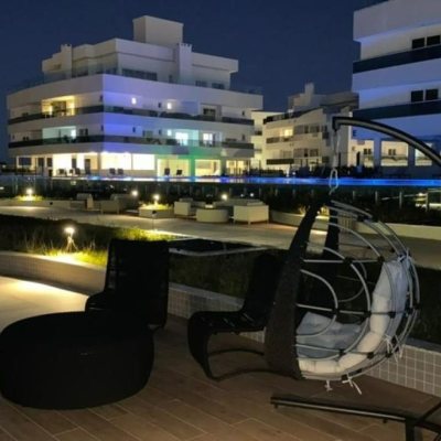 Cobertura com 235m², 3 quartos, 3 suítes, 3 garagens, no bairro Ingleses do Rio Vermelho em Florianópolis