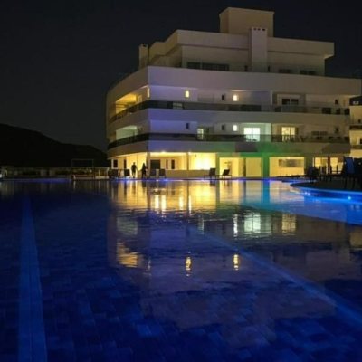 Cobertura com 235m², 3 quartos, 3 suítes, 3 garagens, no bairro Ingleses do Rio Vermelho em Florianópolis