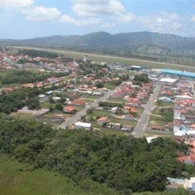 Terrenos Residenciais com 360m², no bairro Carianos em Florianópolis