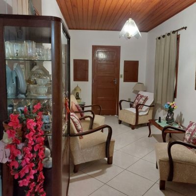 Terreno Comercial/Residencial com 896m², no bairro Ribeirão Da Ilha em Florianópolis