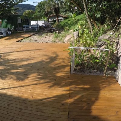 Casa Residencial com 80m², 1 quarto, 4 garagens, no bairro Sambaqui em Florianópolis