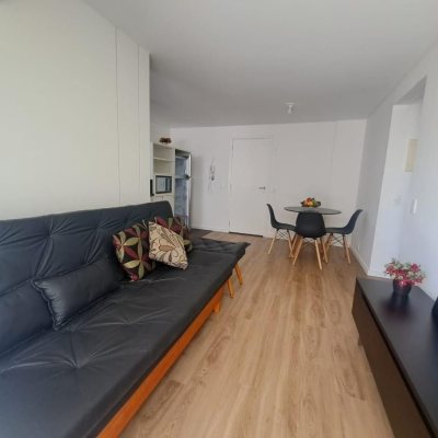Apartamentos com 61m², 2 quartos, 1 suíte, 2 garagens, no bairro Pedra Branca em Palhoça