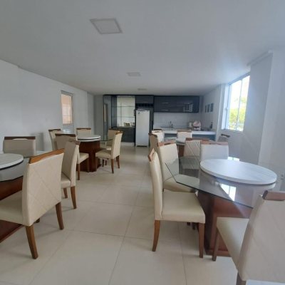 Apartamentos com 61m², 2 quartos, 1 suíte, 2 garagens, no bairro Pedra Branca em Palhoça