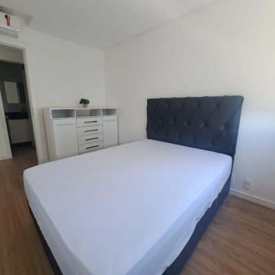 Apartamentos com 61m², 2 quartos, 1 suíte, 2 garagens, no bairro Pedra Branca em Palhoça