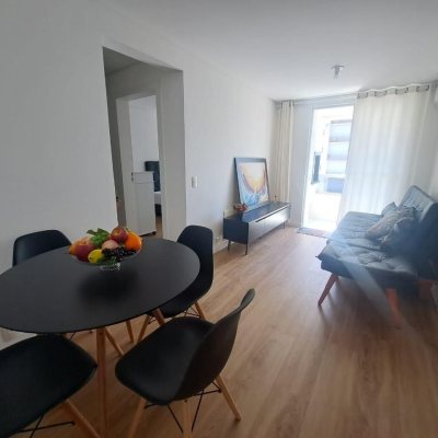 Apartamentos com 61m², 2 quartos, 1 suíte, 2 garagens, no bairro Pedra Branca em Palhoça