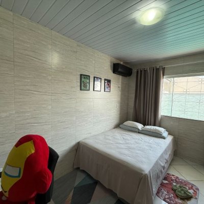 Casa Residencial com 112m², 3 quartos, 2 garagens, no bairro Ipiranga em São José