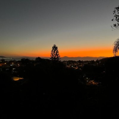 Casa Residencial com 100m², 4 quartos, 5 garagens, no bairro Ponta Das Canas em Florianópolis