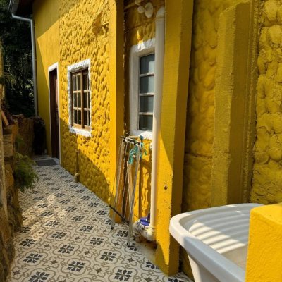 Casa Residencial com 100m², 4 quartos, 5 garagens, no bairro Ponta Das Canas em Florianópolis