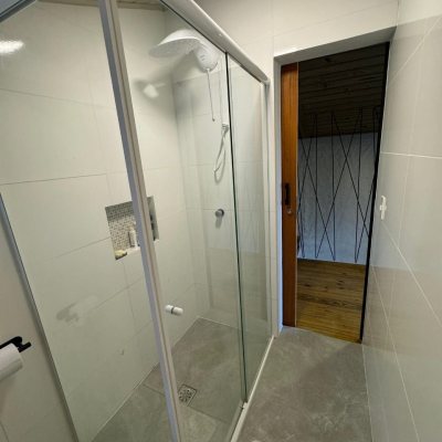 Casa Residencial com 100m², 4 quartos, 5 garagens, no bairro Ponta Das Canas em Florianópolis