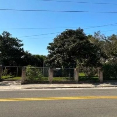 Terreno Comercial com 1434m², no bairro Campeche em Florianópolis